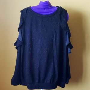 Stylish maternity sweatshirt